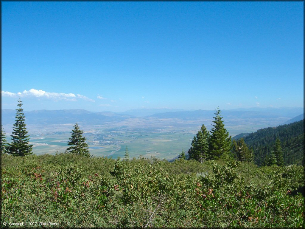 Scenic view of South Camp Peak Loop Trail