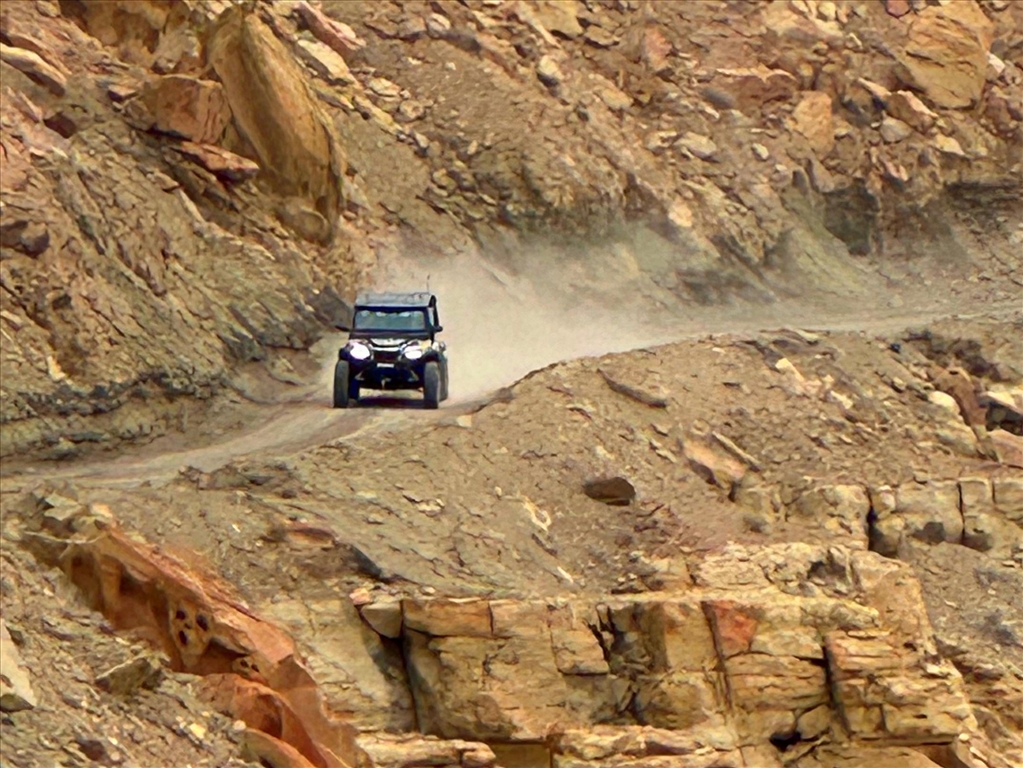 Grand Staircase SXS Experience