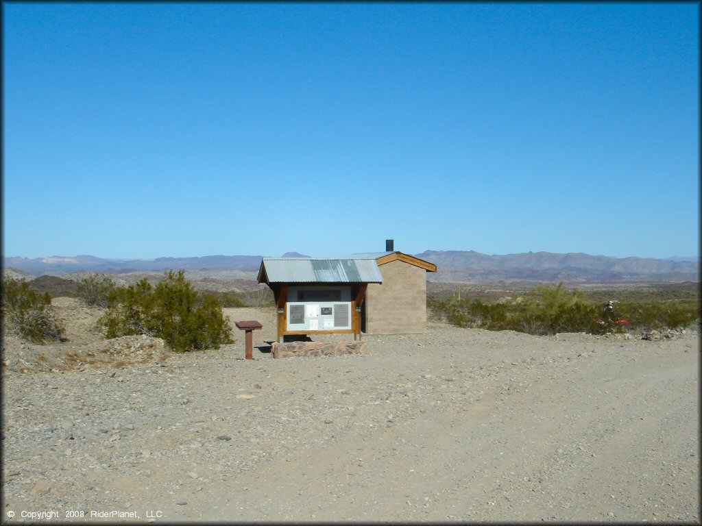 Amenities at Swansea Townsite Trail