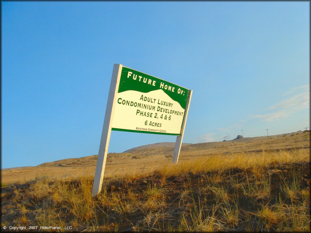 Some amenities at Keystone Canyon Trail