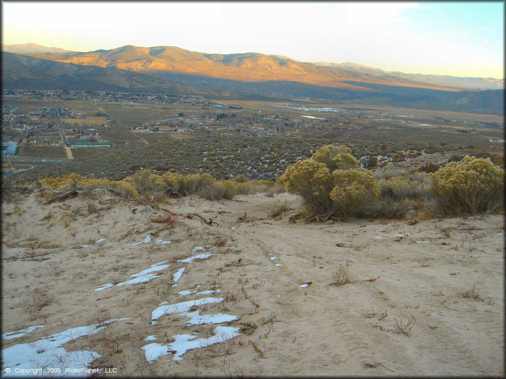 Terrain example at King's & Voltaire Canyons Trail