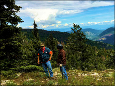 Twin Sisters and Mack King Trails