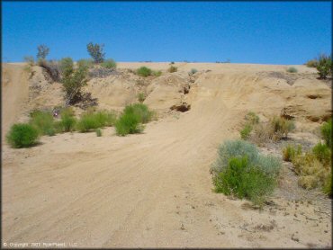 Terrain example at Dove Springs Trail