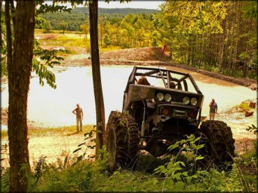 4WD vehicle at Mettowee Off Road Extreme Park Trail