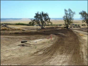 Example of terrain at Cycleland Speedway Track
