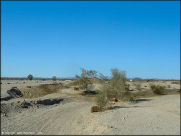 Example of terrain at River MX Track