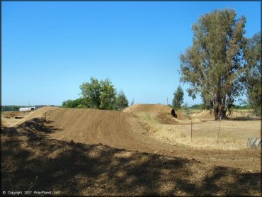 Example of terrain at Cycleland Speedway Track