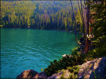 Scenic photo of Jump Rock at Red Fish Lake.