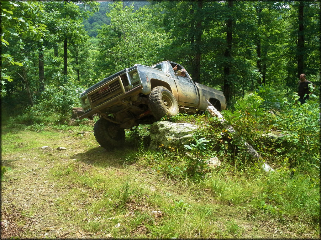 Heavy Chains Offroad Park Trail