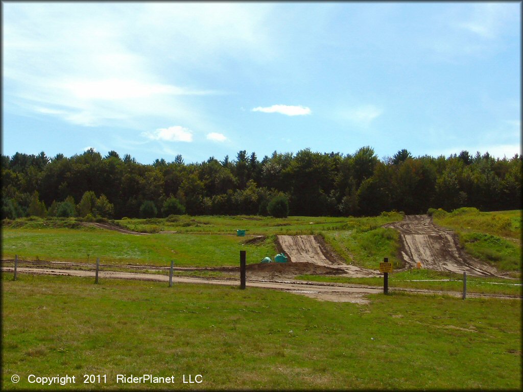 A trail at Thornwood MX Track