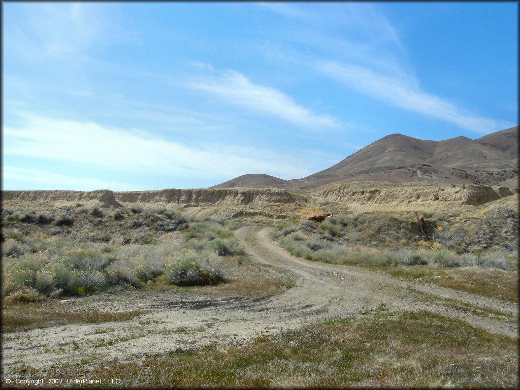 Some terrain at Jungo Pits Trail