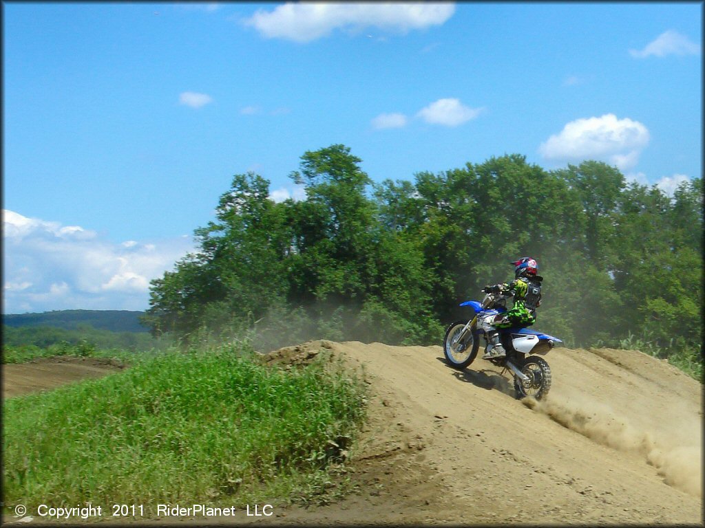 Connecticut River MX Track