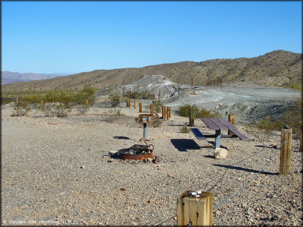 Amenities at Swansea Townsite Trail