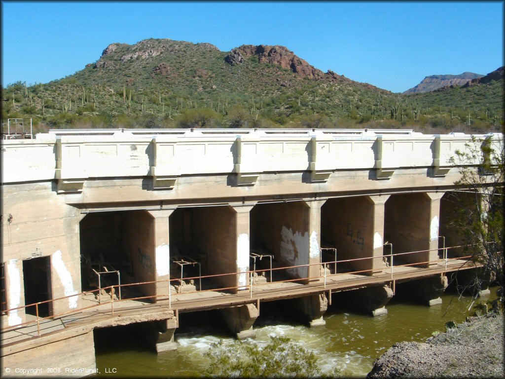 Concrete dam diverting the Gila River.