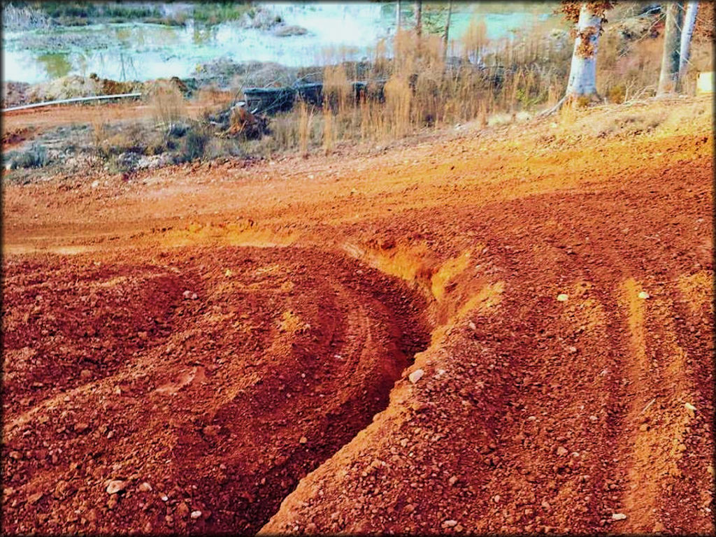 Club Mole Creek MX Track