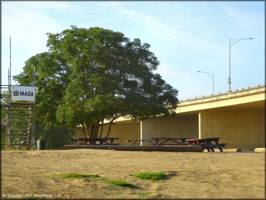 Amenities example at E-Street MX Track