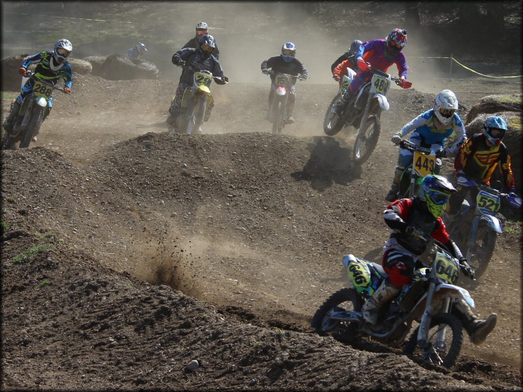 OHV catching some air at Echo Valley Farm Motocross Track