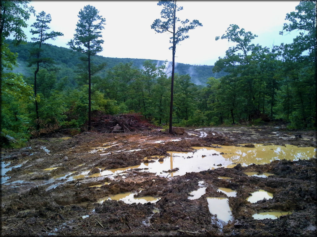 Heavy Chains Offroad Park Trail