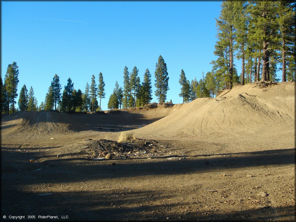 Terrain example at Prosser Pits Track