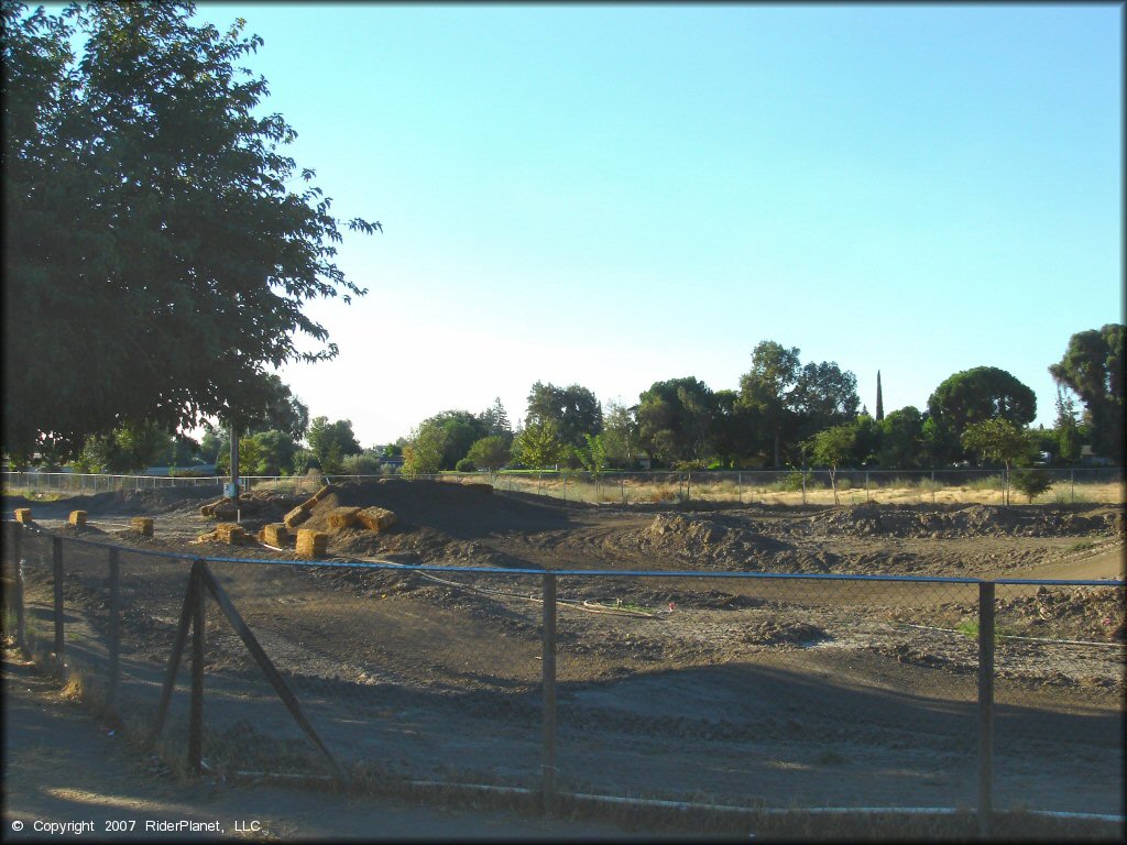 Example of terrain at Madera Fairgrounds Track